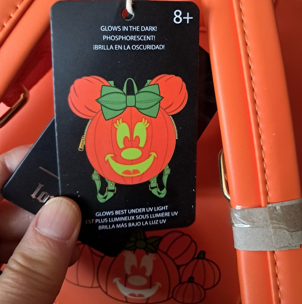 Minnie Pumpkin GITD Loungefly Mini Backpack and Wallet - Picture 5 of 10